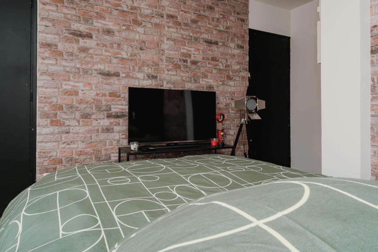 Appartement 2 Pieces L'Industriel En Centre-Ville De カンブレー エクステリア 写真